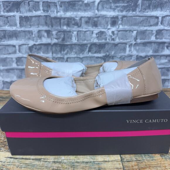 Vince Camuto Ellen Bisque Patent Leather Slip On Ballet Flats Womens Size 7.5 M - Picture 1 of 5